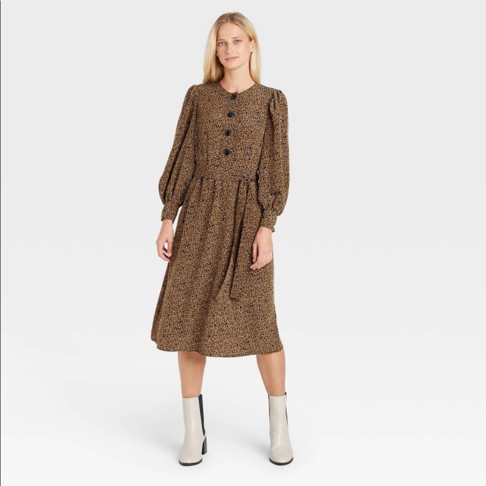 NWOT Who What Wear for Target Long Sleeves Button Dress in Leopard, Size M
